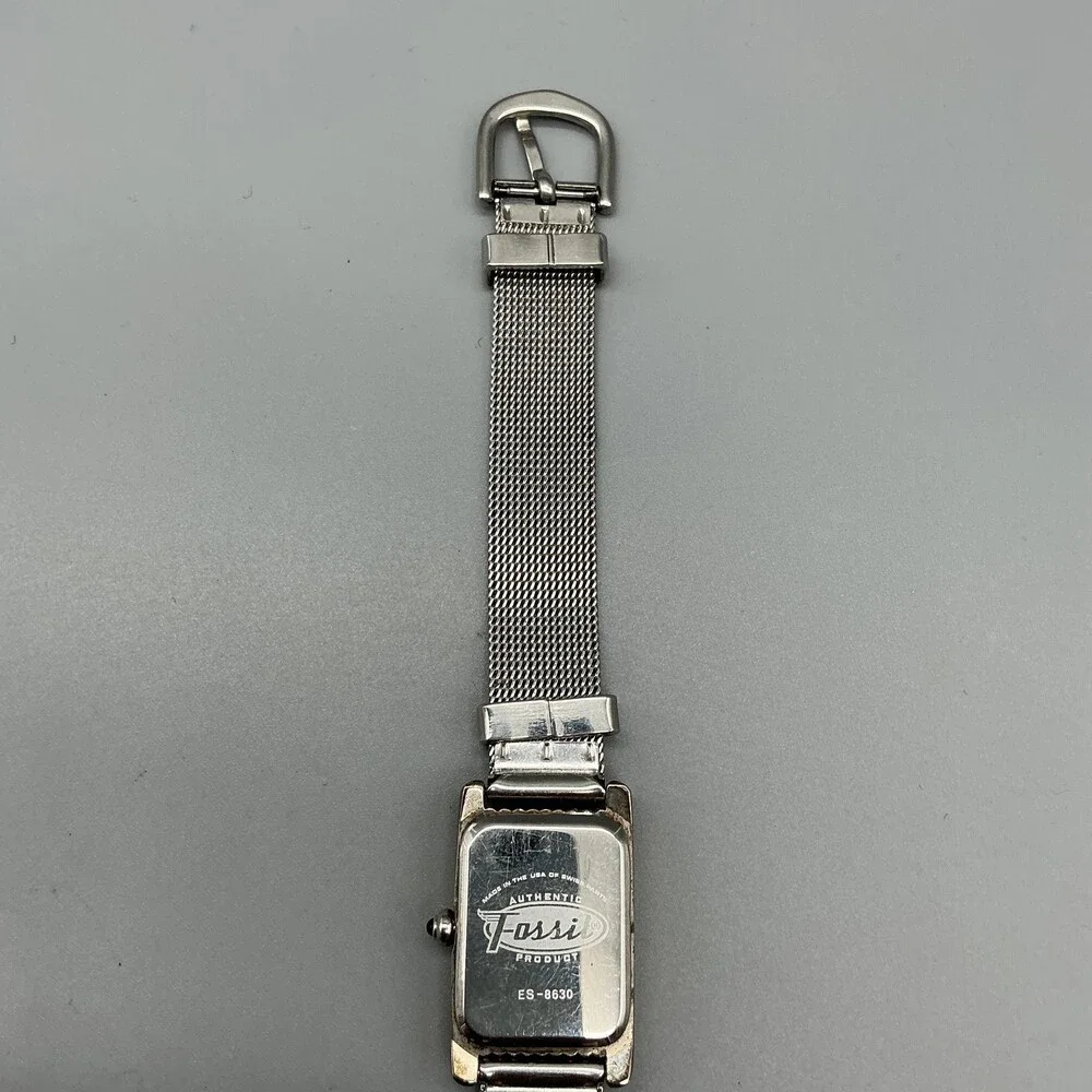 Fossil ES-8630 Womens Watch 17mm White Dial Silver Mesh Stainless New Battery